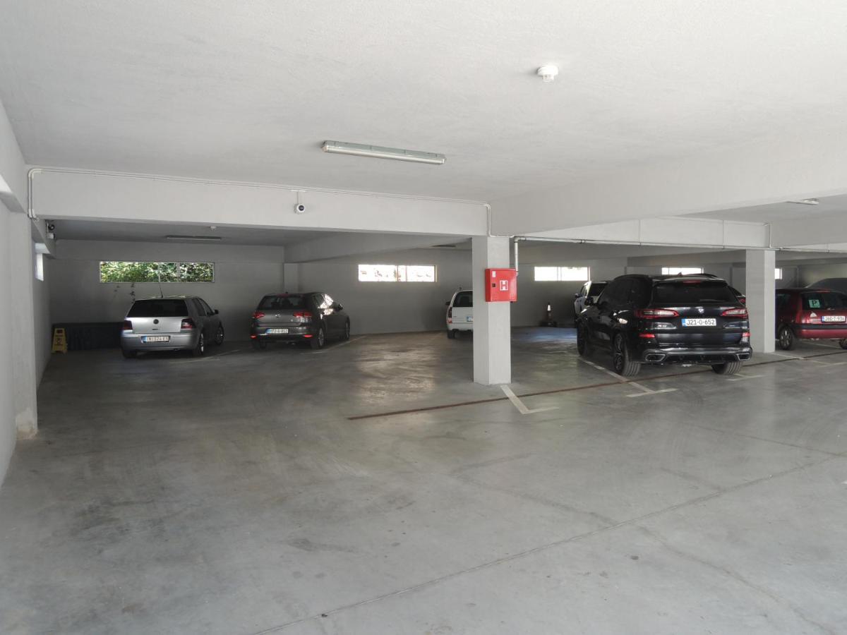 Hotel Logavina 8 Garage Parking 塞拉耶佛 外观 照片